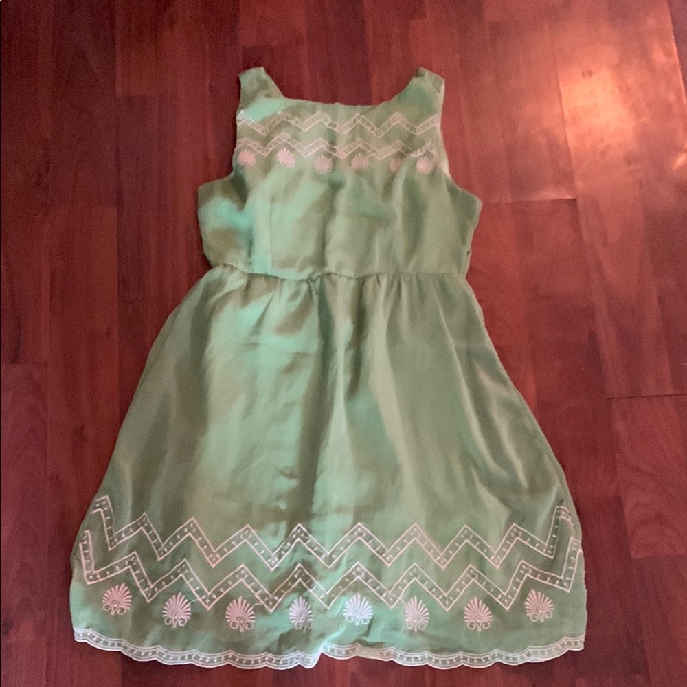 Flying Tomato brand Women’s Green Embroidered Dress